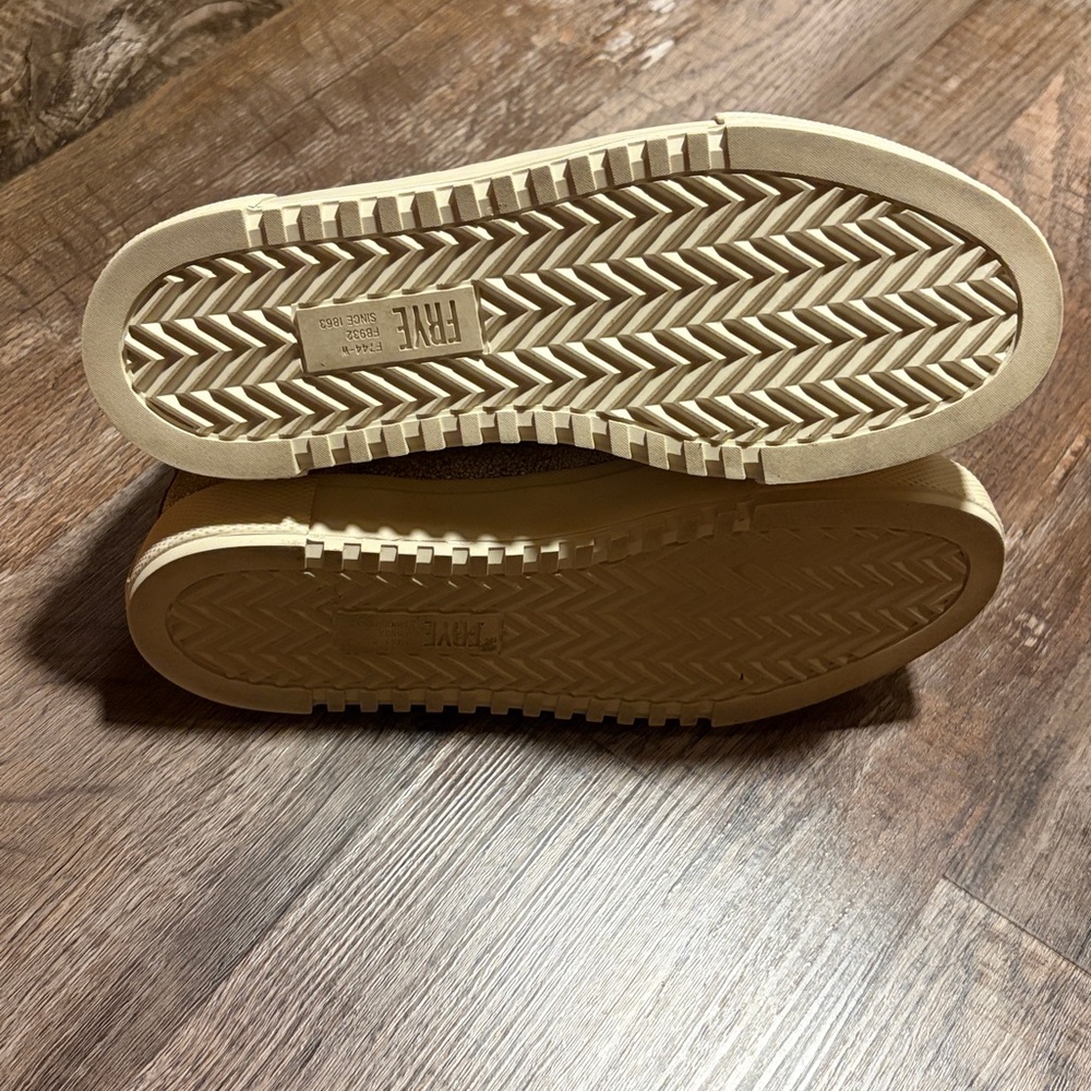 Frye Gia - Picture 4 of 4